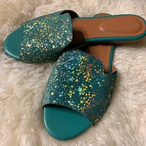 Jasper and Jeera Gold Speck and Sea Green Slides